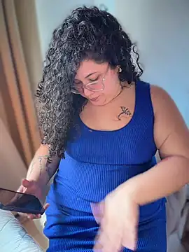 VanesssaMilf  online show from June 26, 3:02 pm