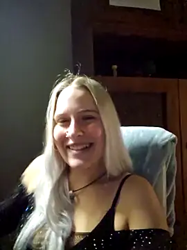 ChristinaWheeled11 online show from February 25, 8:18 pm