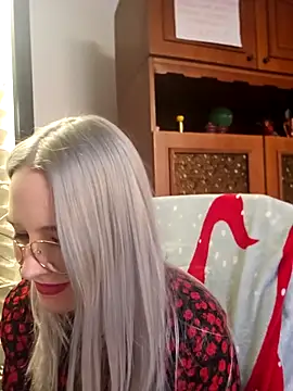 ChristinaWheeled11 online show from March 5, 3:41 pm