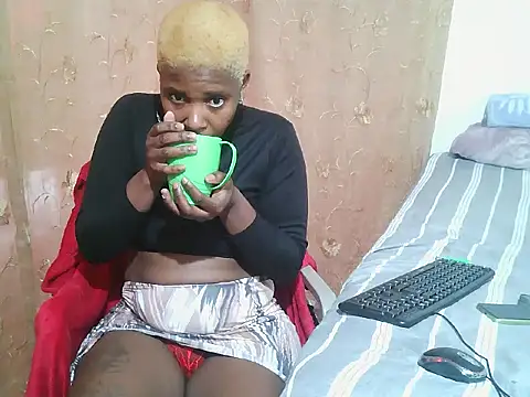 SexyMbali 01 online show from May 2, 6:17 am