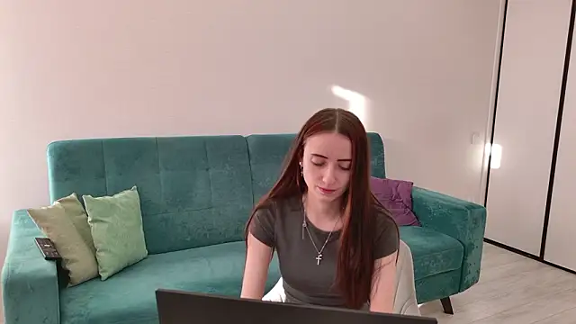 Sandra Prafer online show from March 8, 4:49 am