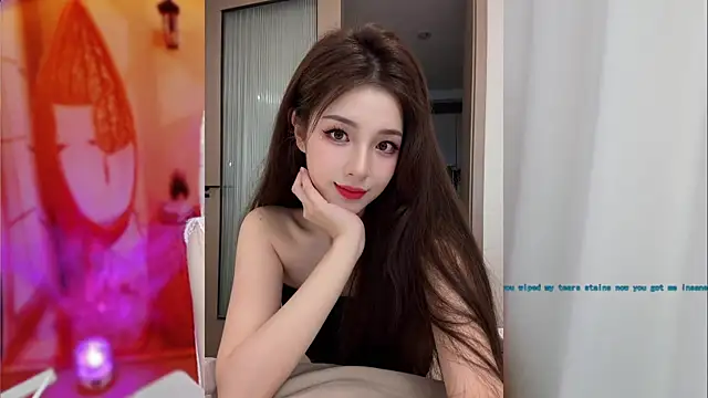 zizi-a online show from February 12, 6:42 pm