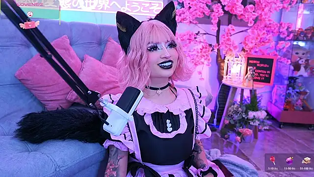 Hayami Lee online show from May 9, 4:25 am