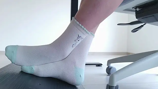 Feetbeth online show from June 22, 5:43 pm