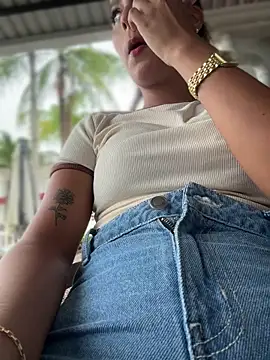 Valeria-escobar online show from June 21, 12:20 pm