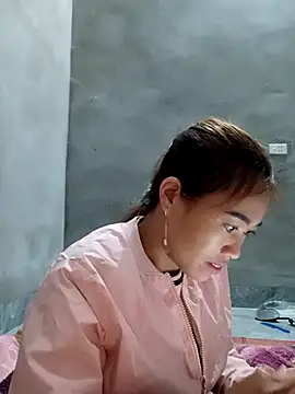 little-effy online show from January 6, 2:04 am