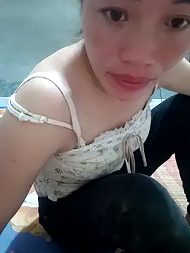 little-effy online show from June 19, 12:30 pm