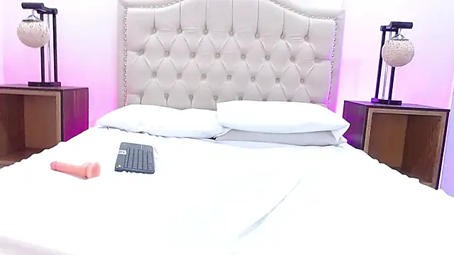 Vetania Blake online show from December 20, 12:09 pm