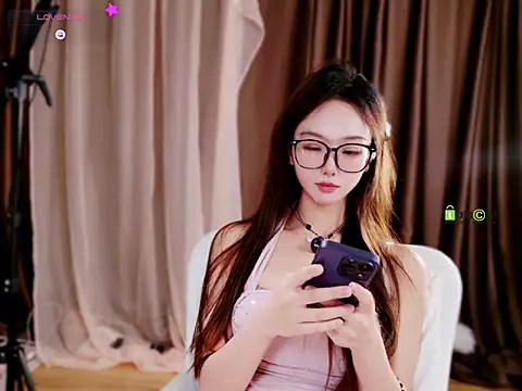 Chenchen 666 online show from July 30, 8:04 am