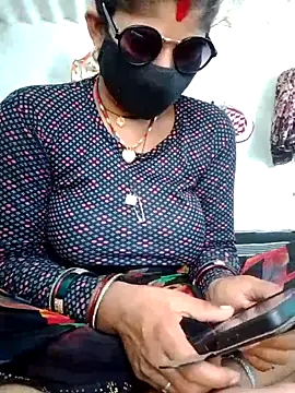 Sweet Couple 01 online show from June 14, 7:20 am