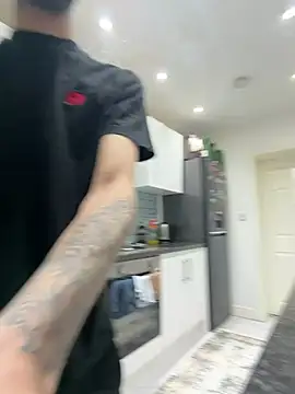 Juliann69Ramiro online show from March 30, 8:41 pm