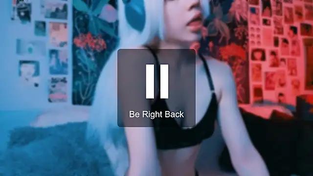 PeacchyPawss online show from February 14, 9:22 am