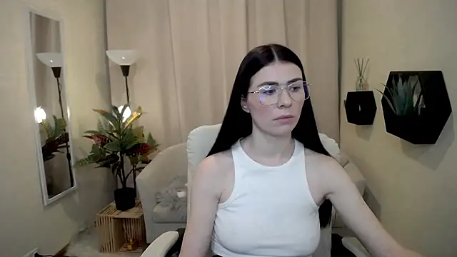 MilaSecret55 online show from January 18, 7:37 am