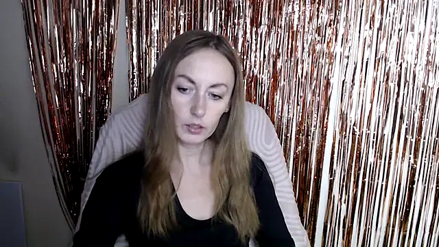 LiaSeass  online show from July 28, 12:48 pm