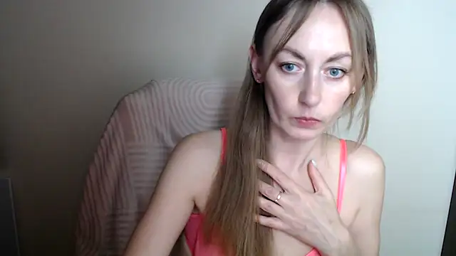 LiaSeass  online show from June 9, 12:37 pm