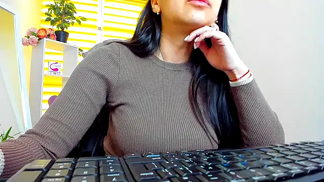 Aziza-New online show from March 17, 8:07 am