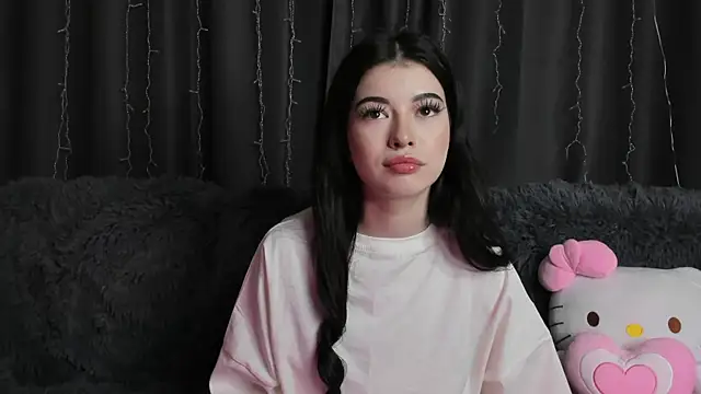 LisaColee online show from June 23, 9:02 pm