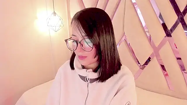 Lovely-martina online show from March 16, 12:31 pm