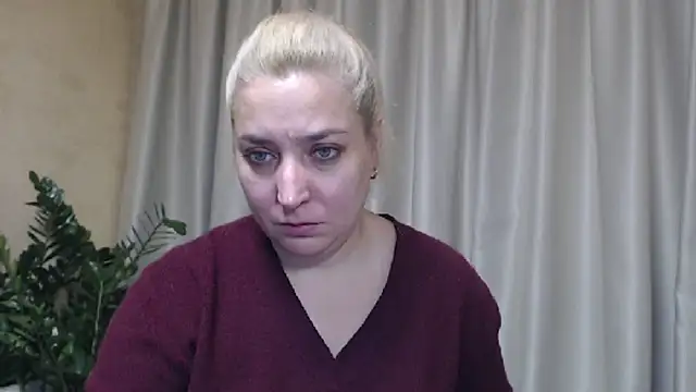 sweetpussy13 online show from October 29, 7:23 am