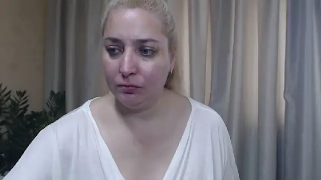 sweetpussy13 online show from June 24, 6:01 am