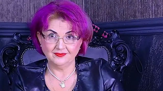 IsabelaConte online show from August 8, 6:38 pm