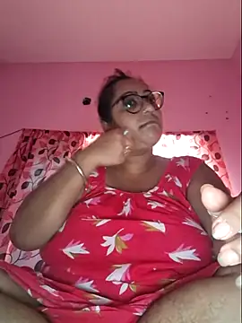 MISTI KOLK online show from August 2, 11:24 am