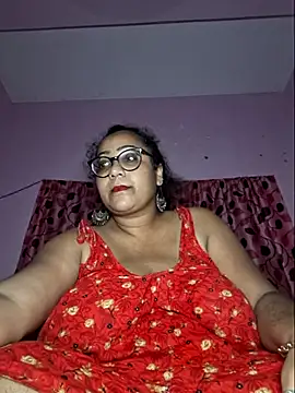 MISTI KOLK online show from July 22, 5:47 pm