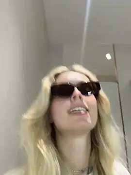 SunnyShiney online show from March 10, 10:41 am