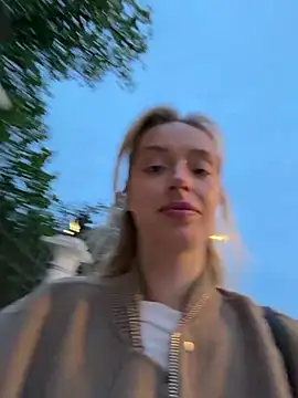 SunnyShiney online show from May 28, 6:17 pm