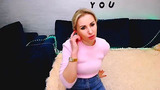 Hanna--Sweet online show from February 20, 10:06 am