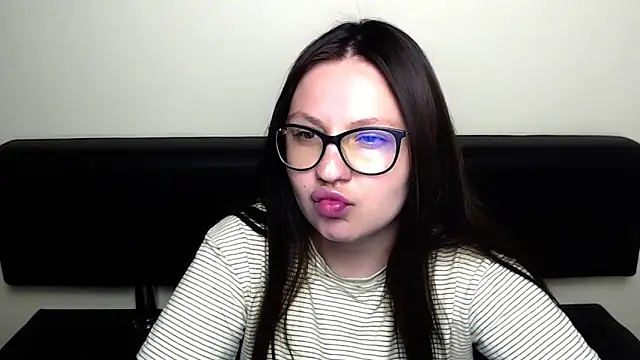 LiliaErmi online show from May 26, 8:13 am