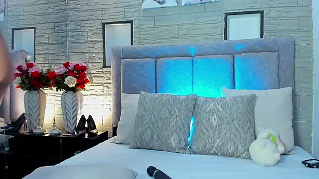 LanaRouse online show from March 8, 2:04 am