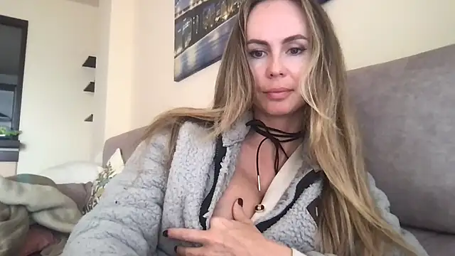 LeMilf online show from February 25, 11:31 am