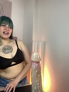 Adelaindiamond  online show from June 14, 12:27 pm