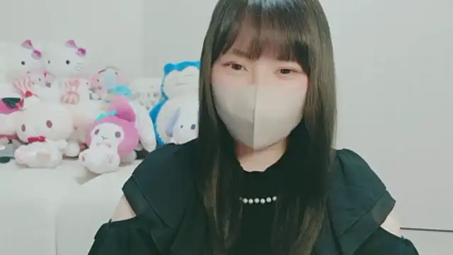 yuyuchan   online show from May 1, 10:40 am
