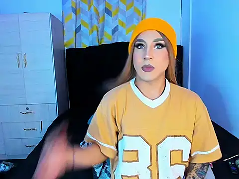 georgiina giio online show from January 19, 4:52 am