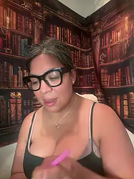 BettyWhispers online show from August 9, 3:45 am