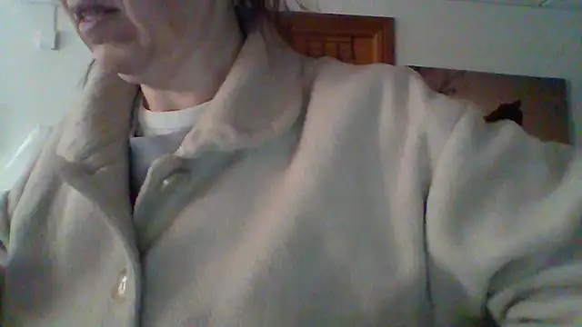 Lunamaya7 online show from January 16, 3:52 pm