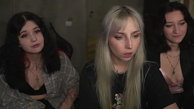 Absent Fairy online show from July 30, 4:52 pm