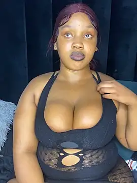 THICKBARBIE32 online show from June 23, 3:26 am