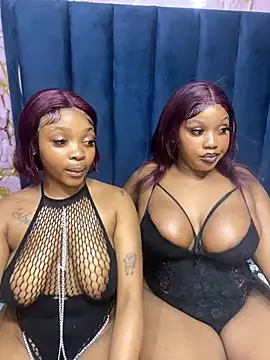 THICKBARBIE32 online show from July 15, 2:05 am