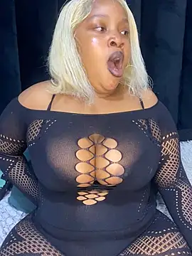 THICKBARBIE32 online show from July 1, 1:05 am