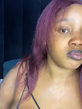 THICKBARBIE32 online show from June 25, 7:26 pm