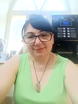 MariSwan222 online show from June 12, 6:32 am