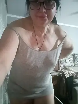 MariSwan222 online show from February 6, 9:40 pm