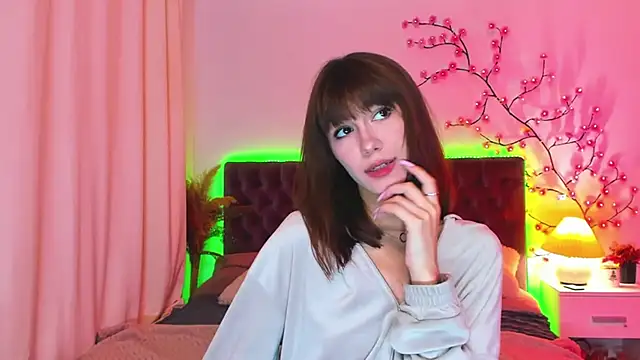 MilanaHotts online show from July 24, 11:41 am
