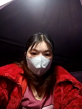 May-Ne online show from December 20, 1:04 pm