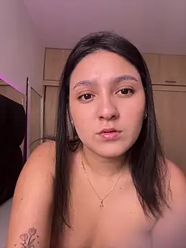 Camila sanchez25 online show from July 8, 10:01 pm