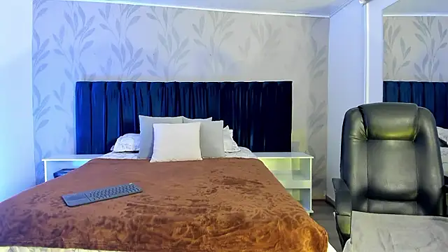 Ishtar 24 online show from January 19, 11:39 am