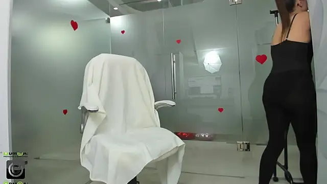 missdominna online show from March 12, 4:26 am